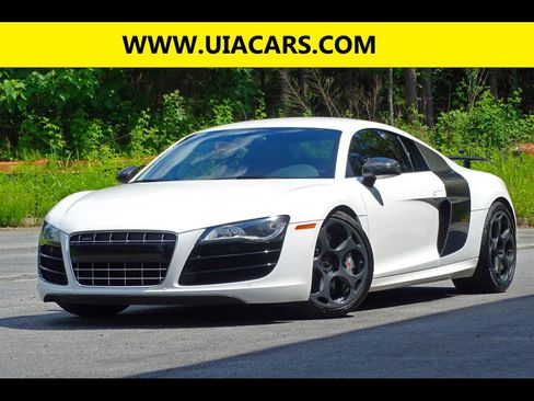 Used 2012 Audi R8 V10 image 1