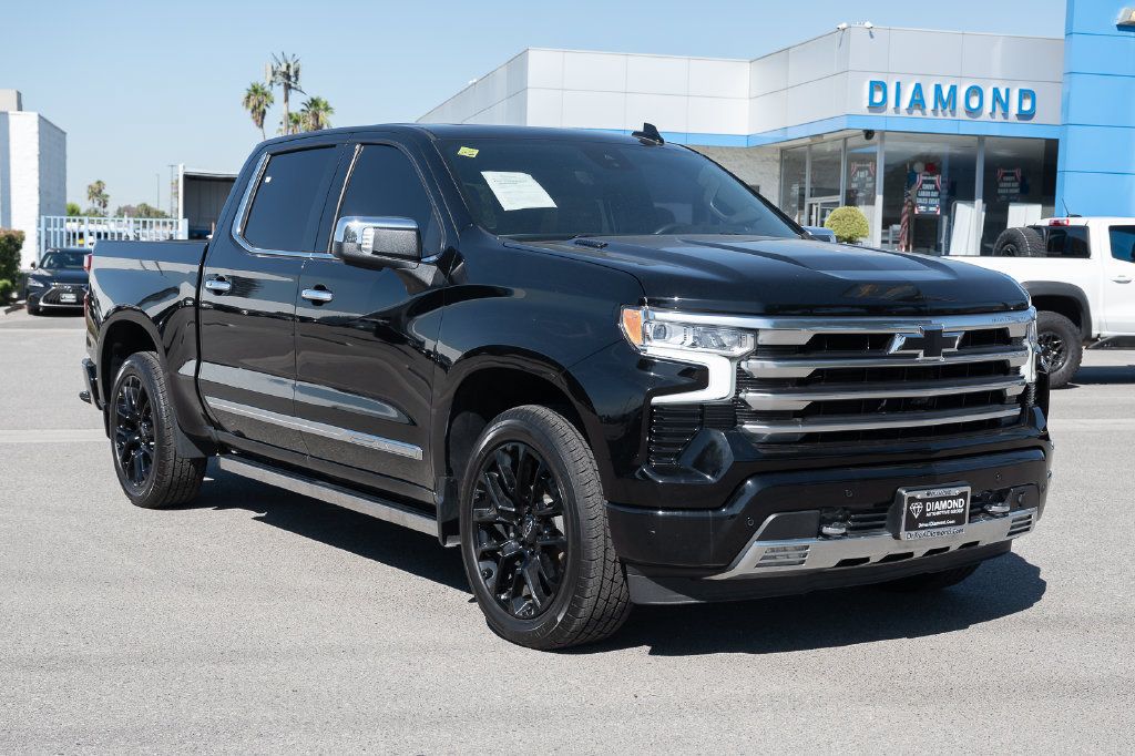 Used 2024 Chevrolet Silverado 1500 High Country RWD image 1