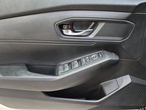 Used 2023 Honda Accord LX image 25