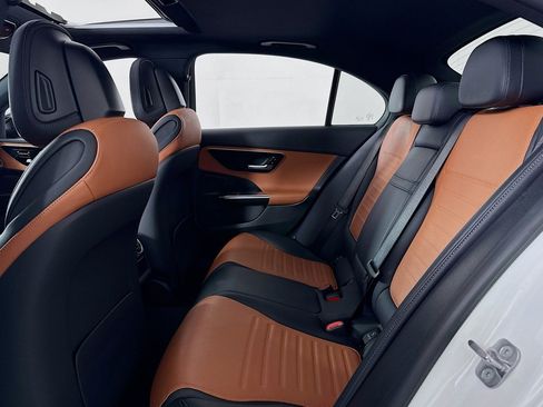 Certified 2023 Mercedes-Benz C 300 Sedan image 9