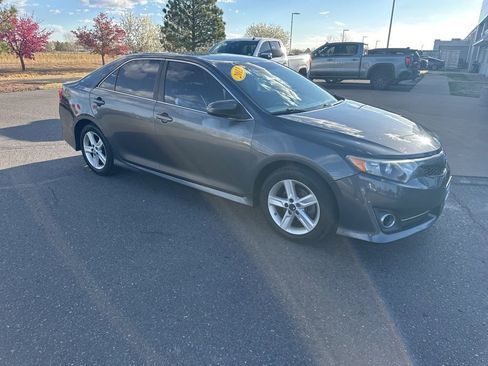 Used 2013 Toyota Camry SE image 34