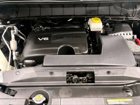 Used 2022 Nissan Pathfinder SV w/ SV Premium Package image 36