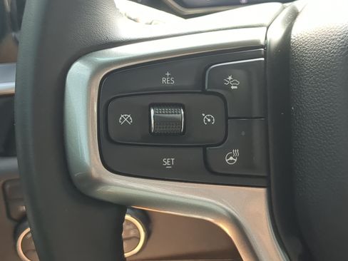 Used 2024 Chevrolet Silverado 2500 LT w/ Convenience Package AWD/4WD image 23