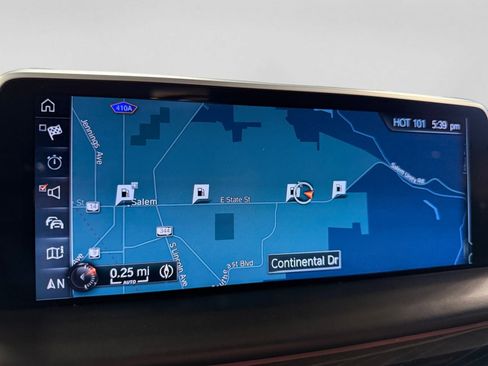 Used 2016 BMW 750i xDrive AWD/4WD image 31