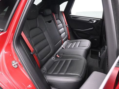 Used 2021 Porsche Macan GTS w/ Premium Package Plus (PF9) AWD/4WD image 19