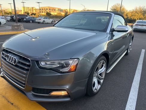 Used 2013 Audi S5 Prestige w/ Prestige Pkg image 2
