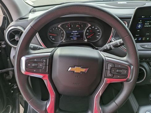 Used 2023 Chevrolet Blazer LT AWD/4WD image 15