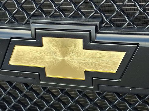 Used 2023 Chevrolet Express 2500 w/ Driver Convenience Package RWD image 32