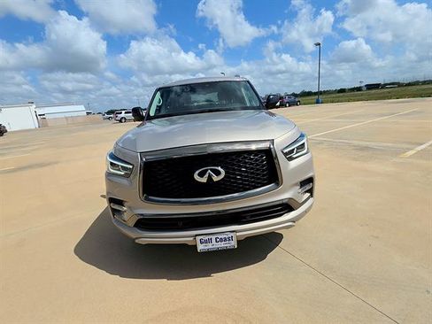 Used 2024 INFINITI QX80 Premium Select w/ Cargo Package image 3