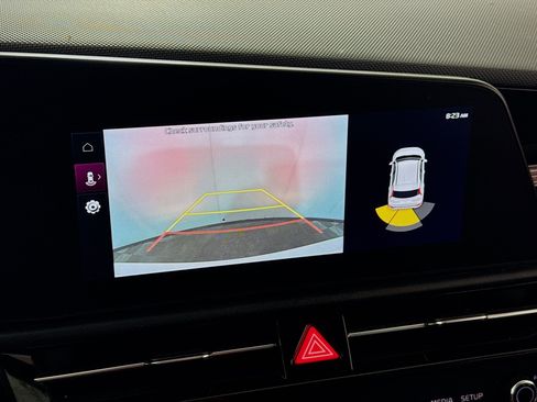 Used 2024 Kia Niro Wind w/ Wind Preserve Package image 3