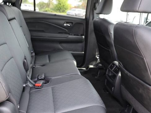 Used 2021 Honda Passport EX-L image 16