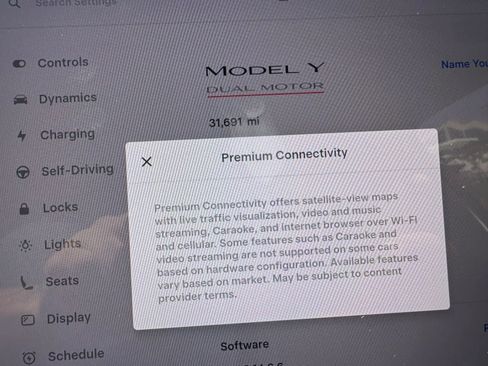 Used 2023 Tesla Model Y Performance AWD/4WD image 6