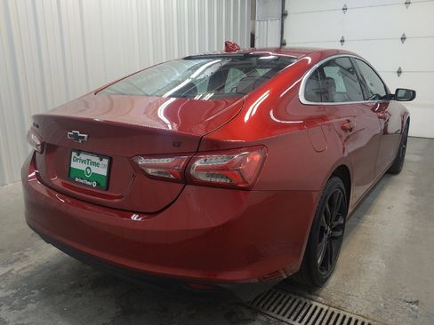 Used 2021 Chevrolet Malibu LT w/ Leather Package FWD image 9