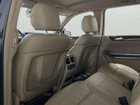 Used 2013 Mercedes-Benz GL 450 4MATIC image 64