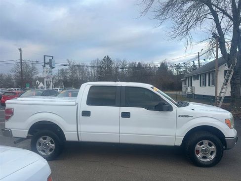 Used 2014 Ford F150 XLT w/ Trailer Tow Package image 3