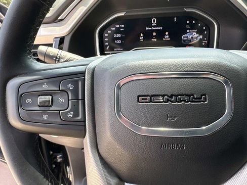 Used 2024 GMC Sierra 2500 Denali w/ Technology Package AWD/4WD image 25