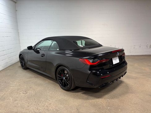 Used 2021 BMW M440i Convertible w/ Executive Package RWD image 9