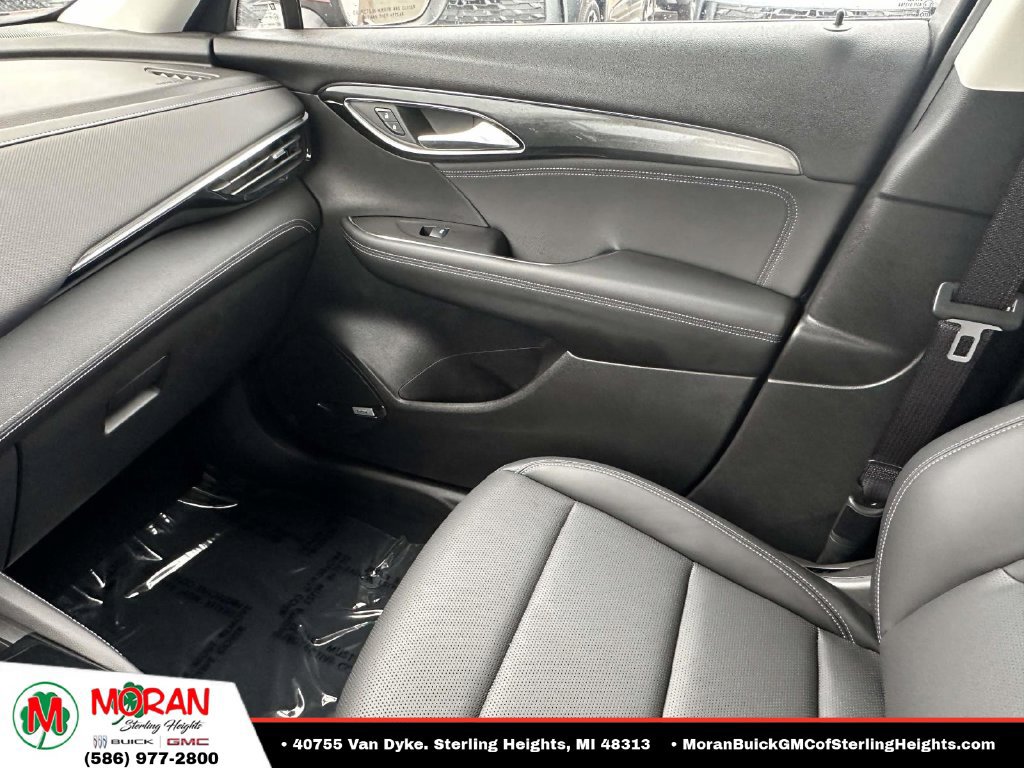 Certified 2024 Buick Envision Preferred AWD/4WD image 31