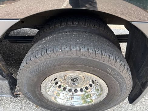 Used 2022 Mercedes-Benz Sprinter 3500 image 36