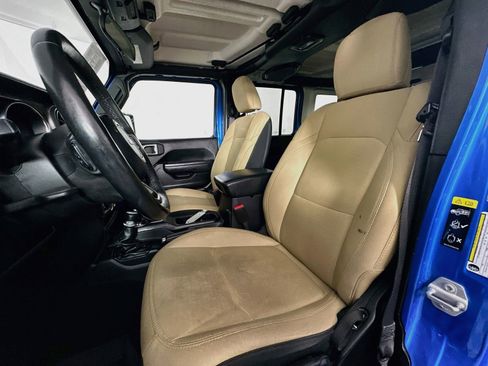 Used 2022 Jeep Wrangler Unlimited Sport AWD/4WD image 19
