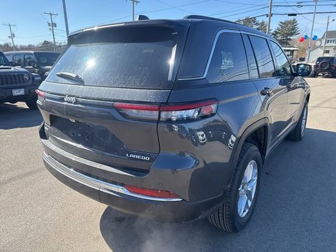 New 2026 Jeep Grand Cherokee Laredo image 5