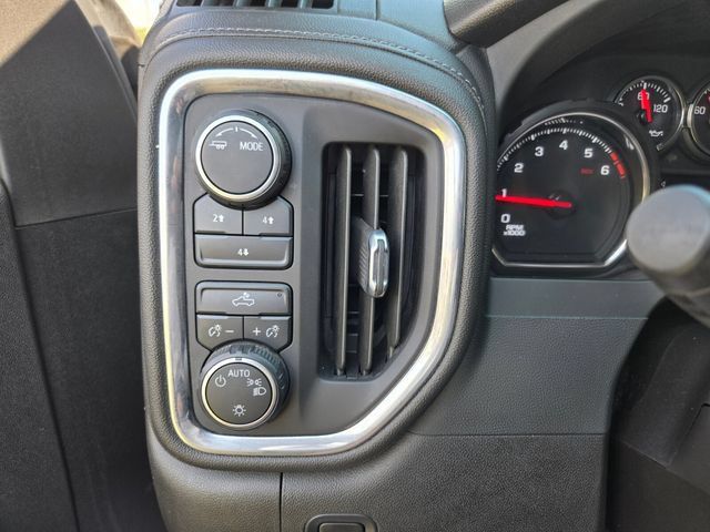 Used 2023 Chevrolet Silverado 2500 LT AWD/4WD image 33