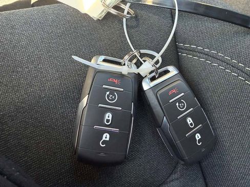 New 2026 RAM 1500 Express image 32