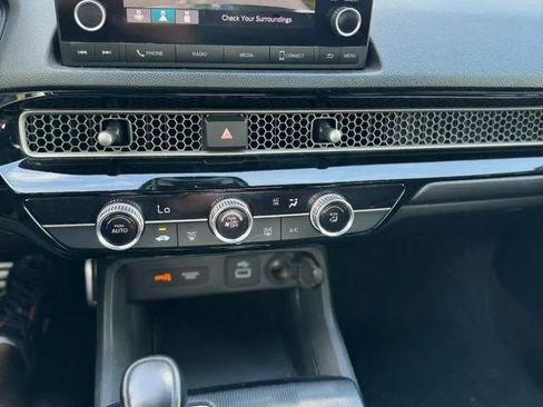Used 2022 Honda Civic Sport image 10
