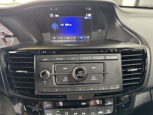 Used 2017 Honda Accord Sport Special Edition image 30