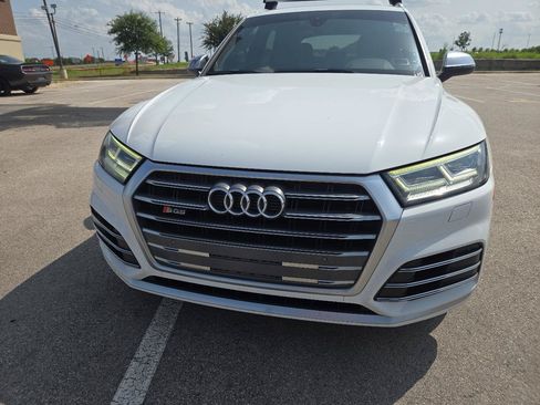 Used 2018 Audi SQ5 Premium Plus w/ S Sport Package AWD/4WD image 2