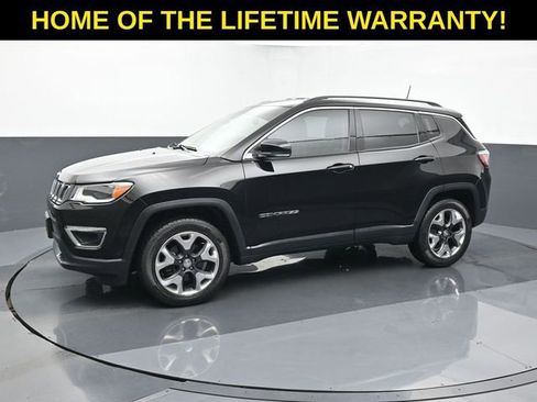 Used 2018 Jeep Compass Limited w/ Navigation Group image 3