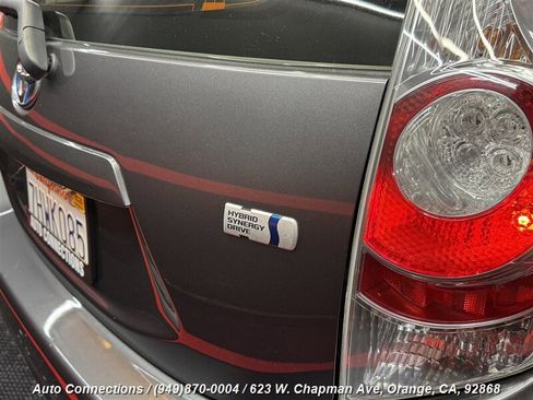 Used 2014 Toyota Prius C Three image 27