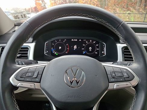 Used 2022 Volkswagen Atlas SEL image 20