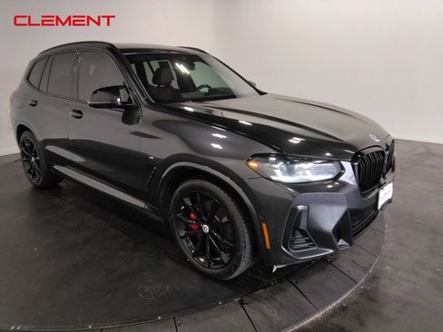 Used 2023 BMW X3 M40i image 3