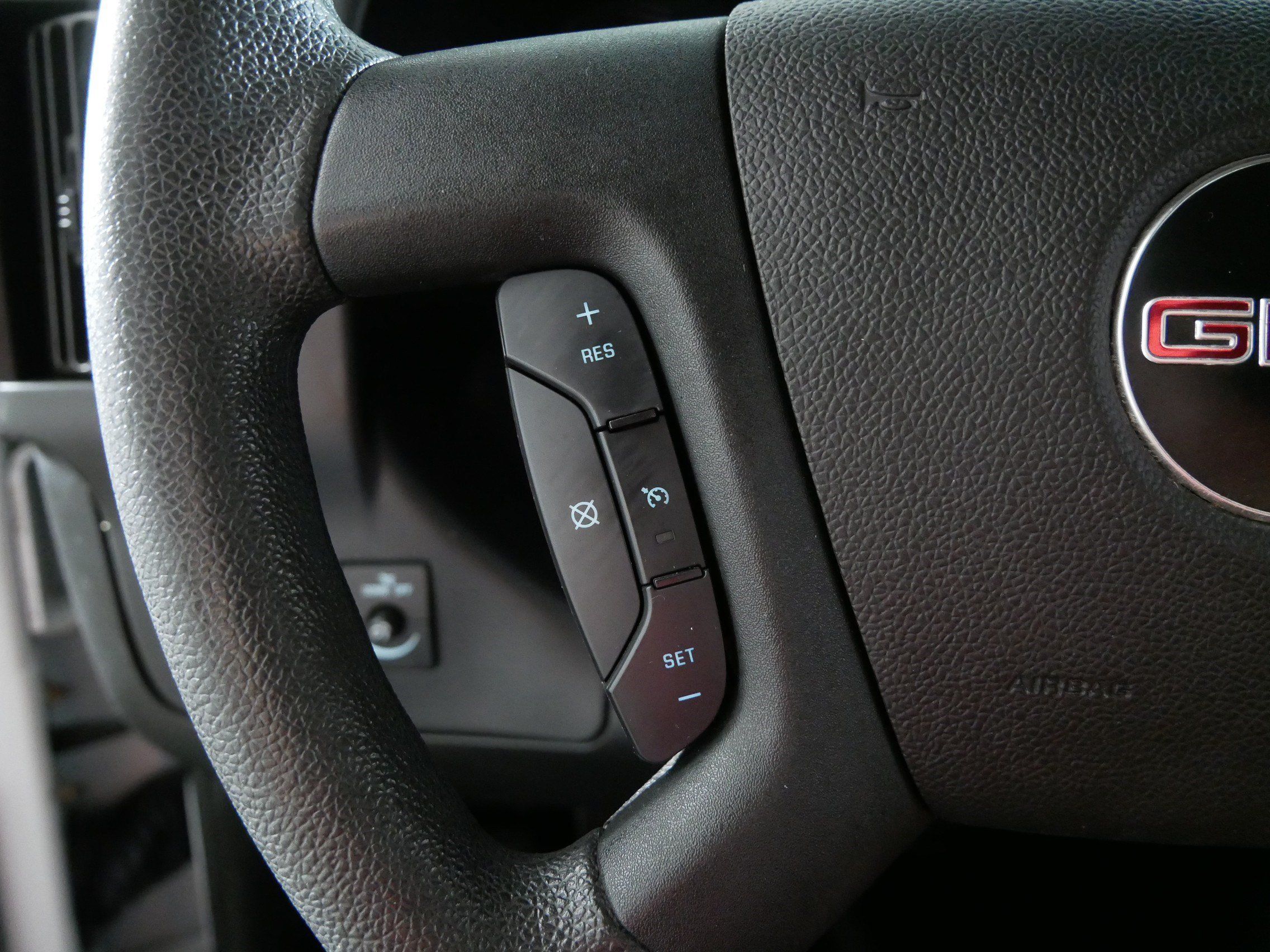 Used 2019 GMC Savana 2500 w/ Driver Convenience Package RWD image 28