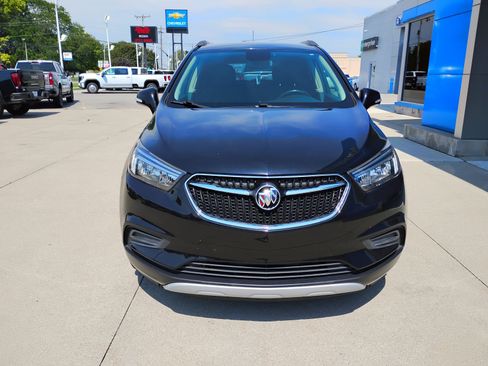 Used 2019 Buick Encore Preferred FWD image 2