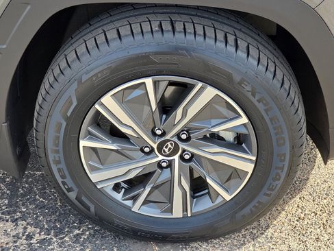 Used 2024 Hyundai Tucson Blue image 7