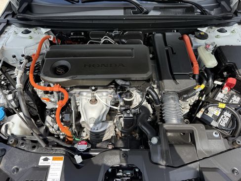 Used 2024 Honda Accord Sport image 33