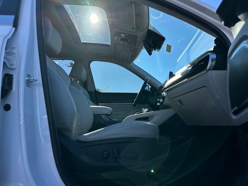 Used 2024 Kia Telluride SX Prestige image 25