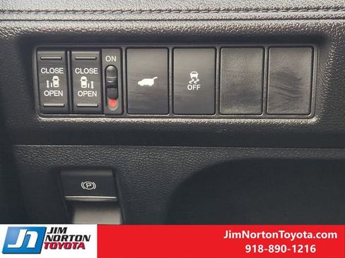 Used 2025 Honda Odyssey Sport-L image 23