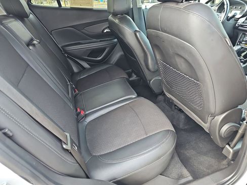 Used 2019 Buick Encore Preferred image 12