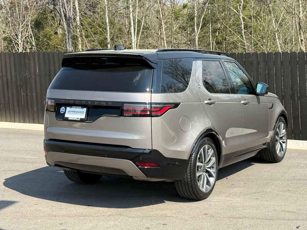 Certified 2025 Land Rover Discovery Dynamic SE AWD/4WD image 6