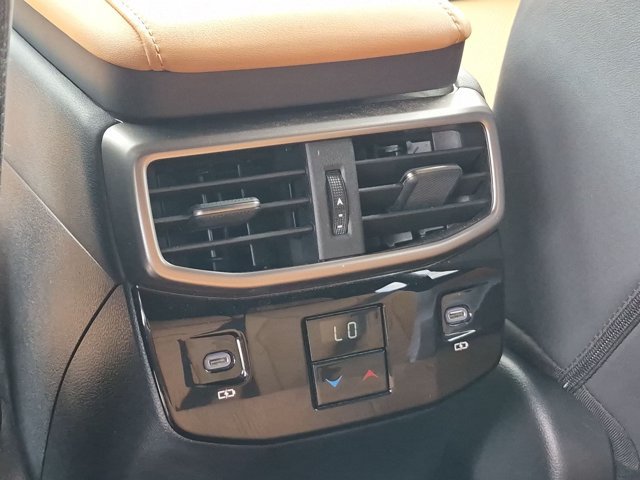 Used 2024 Lexus RX 350 Premium w/ Accessory Package (Z1) FWD image 18
