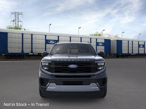 New 2026 Ford Expedition Platinum w/ Driver's Package image 6