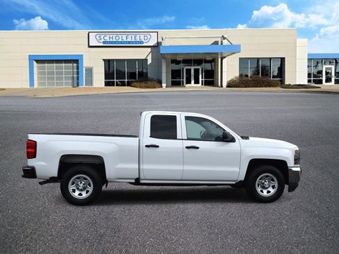 Used 2018 Chevrolet Silverado 1500 W/T w/ WT Convenience Package RWD image 2