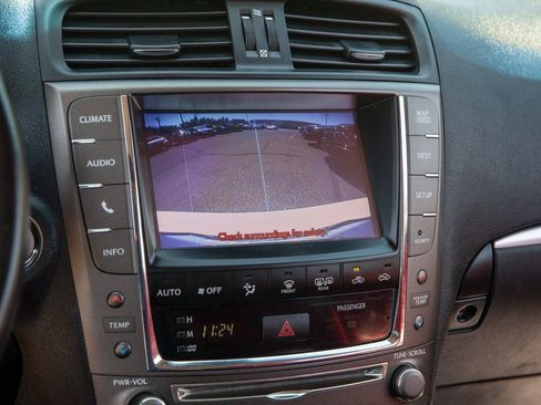 Used 2013 Lexus IS 250C image 15