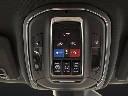 New 2025 Jeep Grand Cherokee L Limited w/ Black Appearance Package image 27