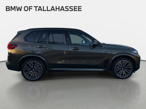 New 2026 BMW X5 xDrive40i w/ M Sport Package AWD/4WD image 6