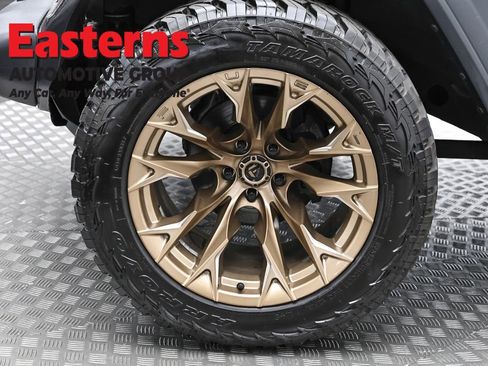 Used 2020 Jeep Wrangler Unlimited Sport image 32