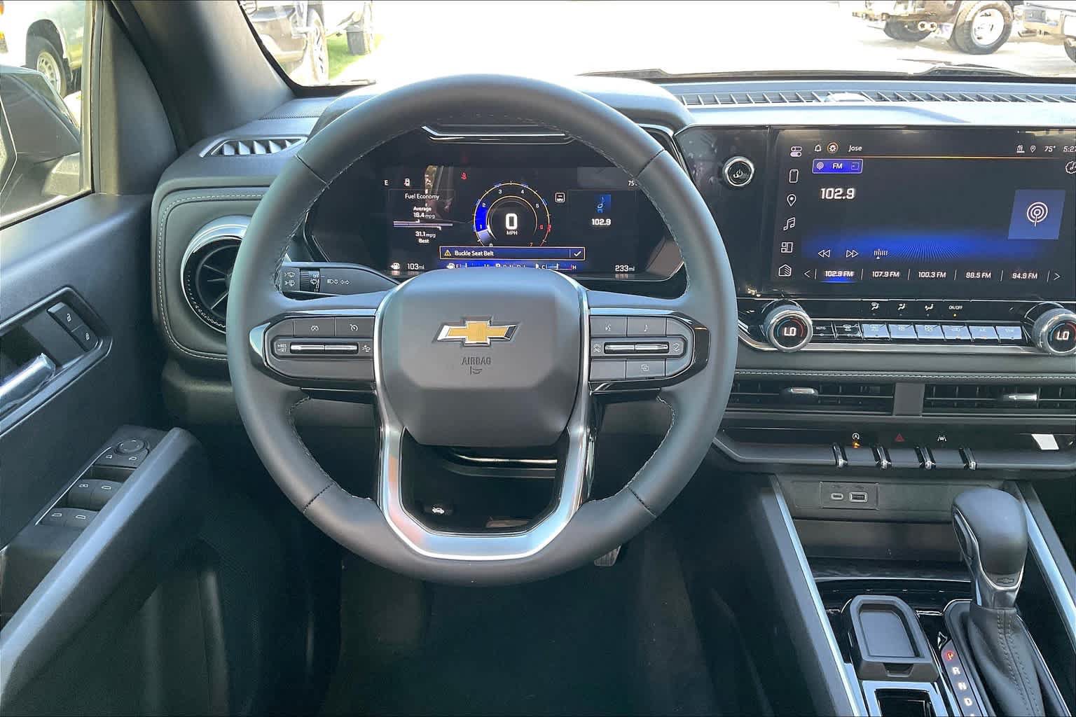 Used 2024 Chevrolet Colorado LT w/ LT Convenience Package RWD image 6